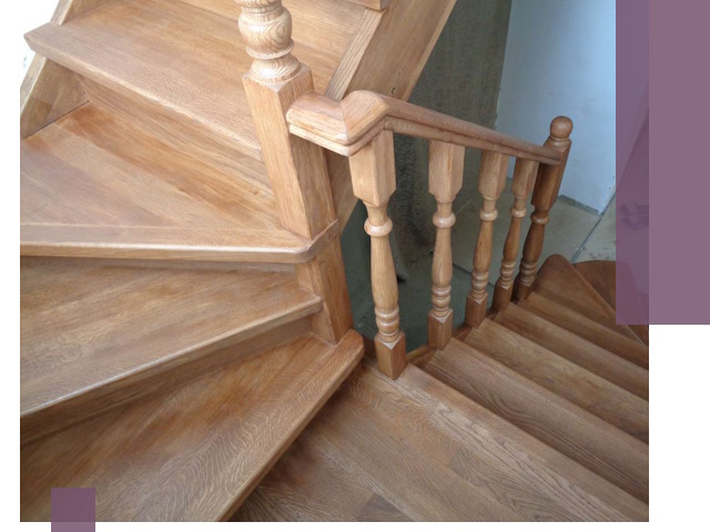 Дубовые лестницы под ключ в Абакане: изготовление и монтаж