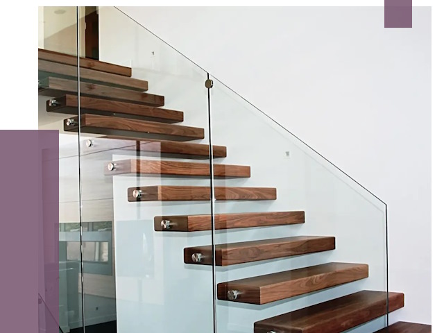 Стеклянные перила для лестницы в Абакане от 14812 руб.