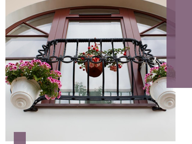 Изготовление и монтаж французских балконов в Абакане