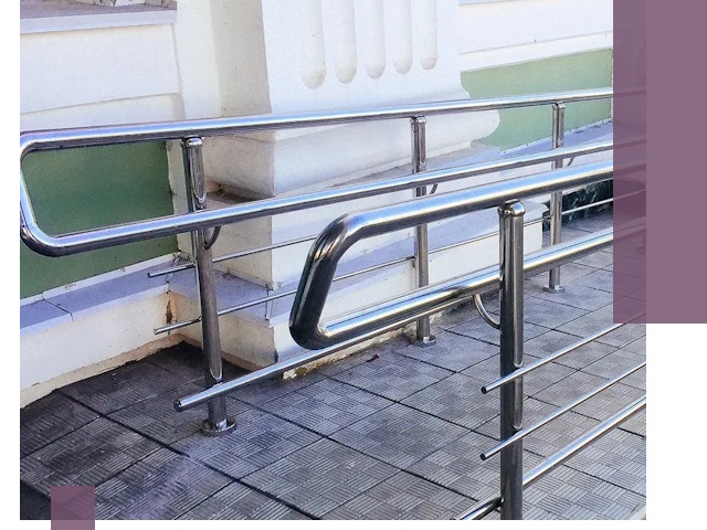 Ограждения пандусов из металла и нержавейки в Абакане