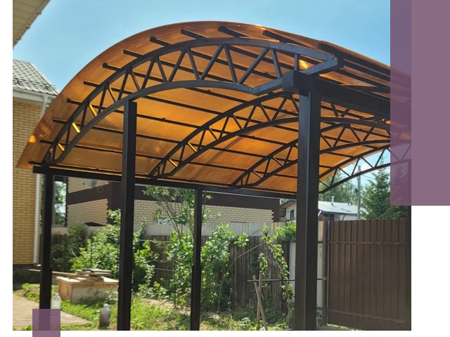 Изготовление навесов под ключ в Абакане из качественных материалов