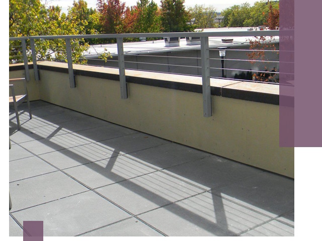 Металлические парапеты под ключ в Абакане: монтаж и изготовление