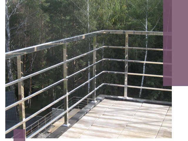 Парапеты из нержавеющей стали в Абакане — изготовление и монтаж